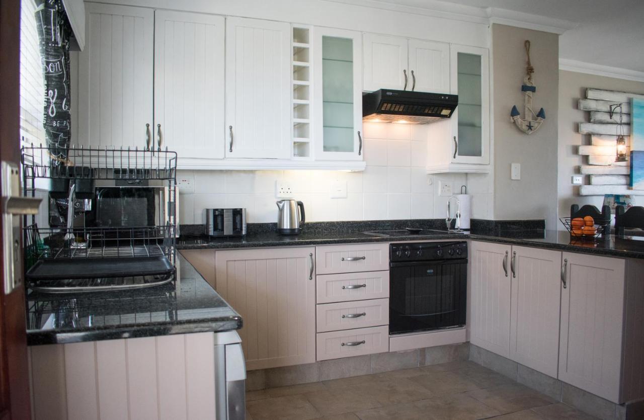 At 4 Umzumbe Beach Apartment, Mangrove Beach Estate Melville  Екстер'єр фото