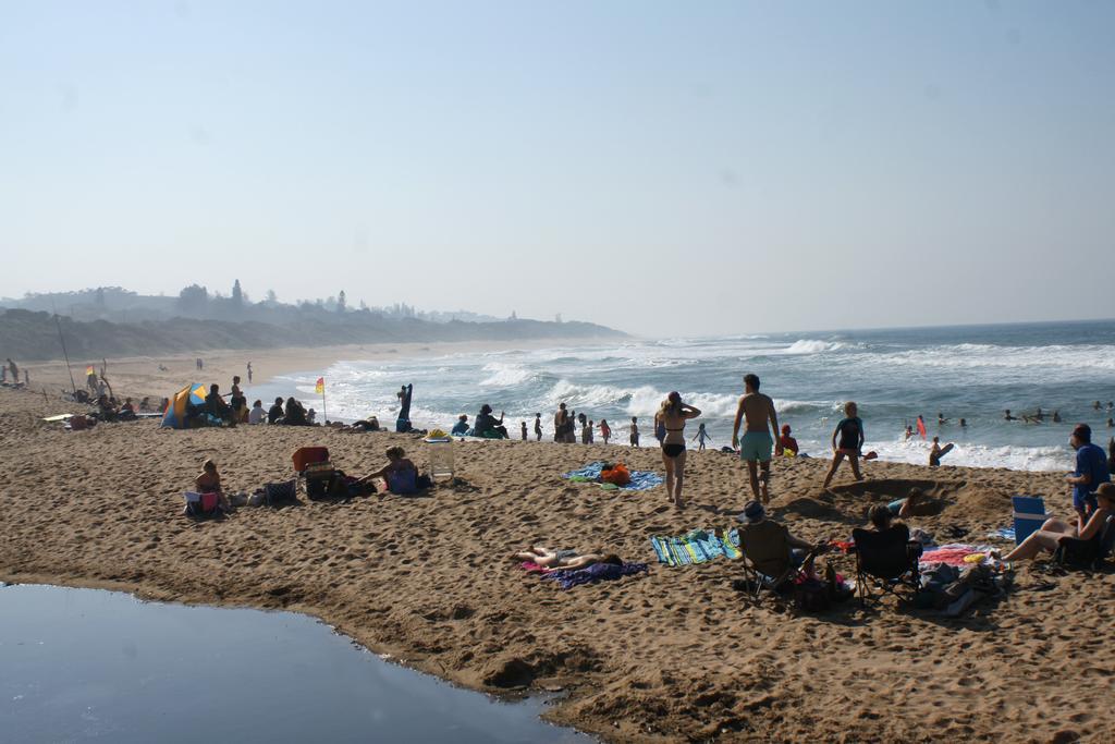 At 4 Umzumbe Beach Apartment, Mangrove Beach Estate Melville  Екстер'єр фото
