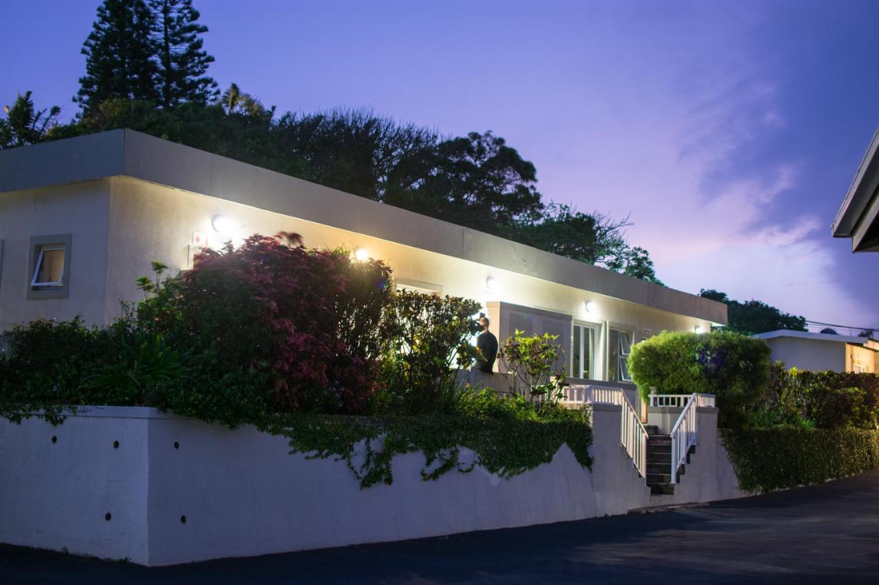 At 4 Umzumbe Beach Apartment, Mangrove Beach Estate Melville  Екстер'єр фото